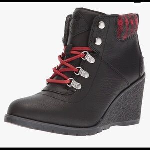 Sperry Celeste Bliss wedge boot size 6.5